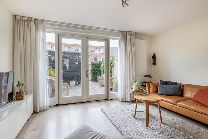 Foto 12 van Sneekermeerplantsoen 24