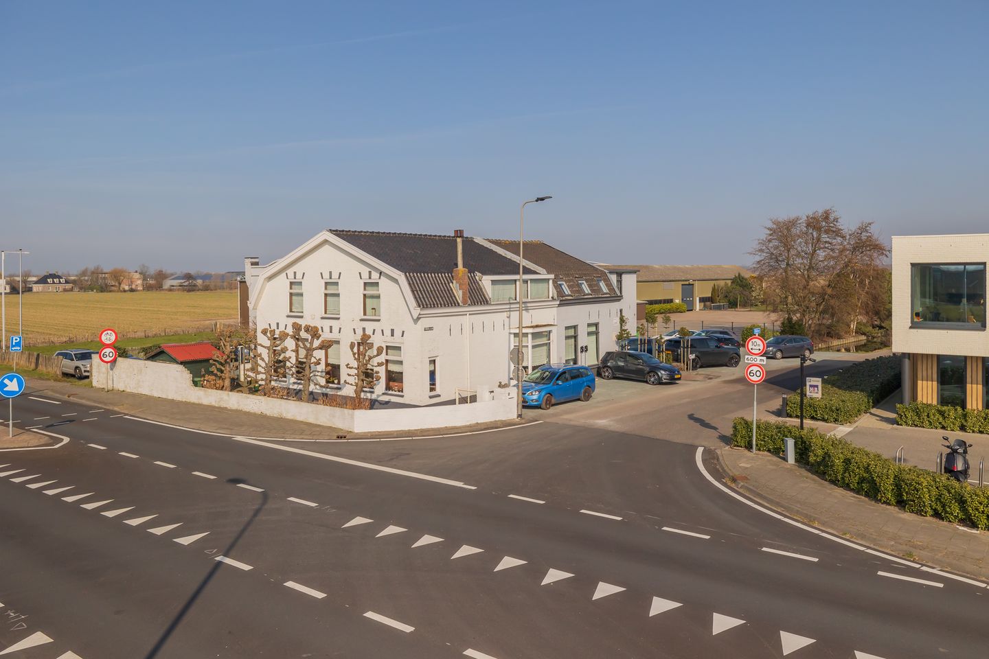 Bekijk foto 1 van Torenlaan 1-a