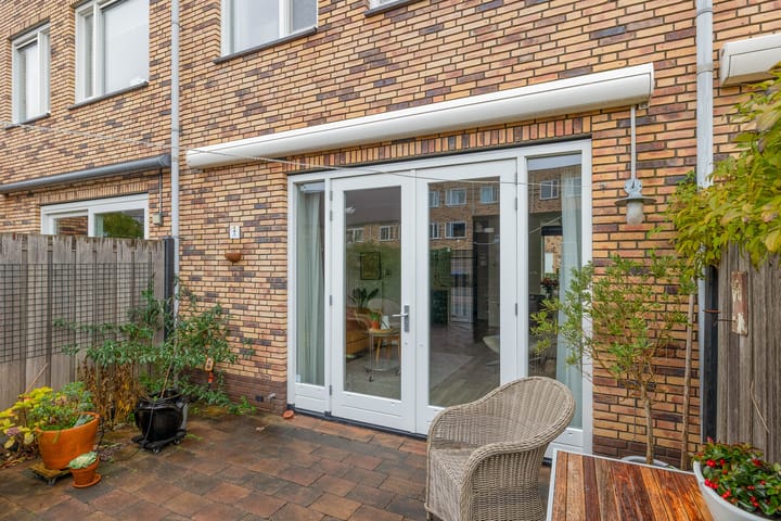 Foto 24 van Sneekermeerplantsoen 24