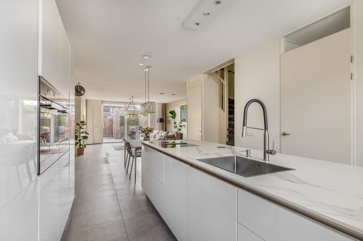 Photo 21 of Ellen Vogelstraat 16