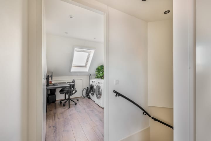 Photo 39 of Ellen Vogelstraat 16