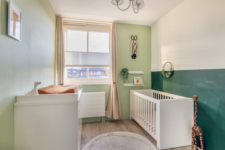 Photo 37 of Ellen Vogelstraat 16