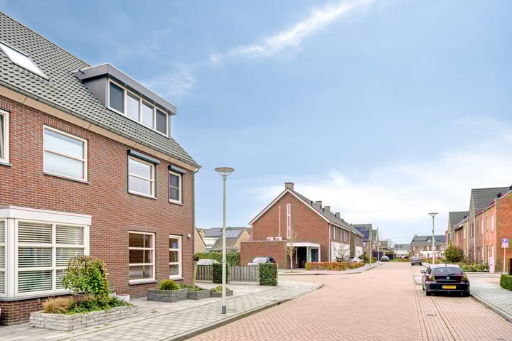 Foto 2 van Avondrood 30