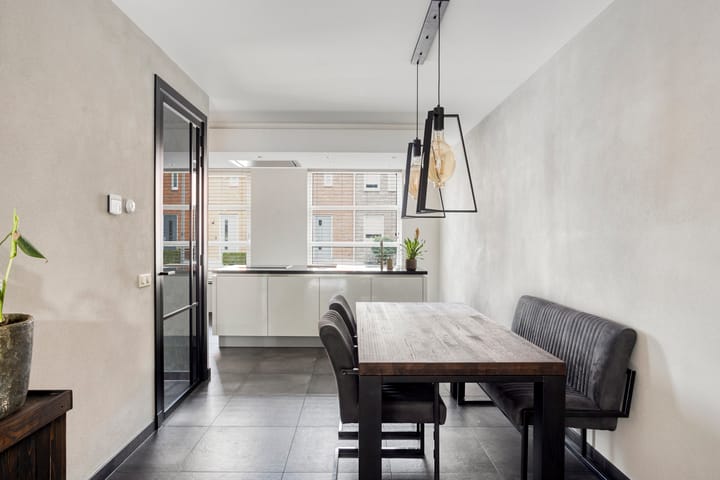 Photo 6 of Avondrood 30