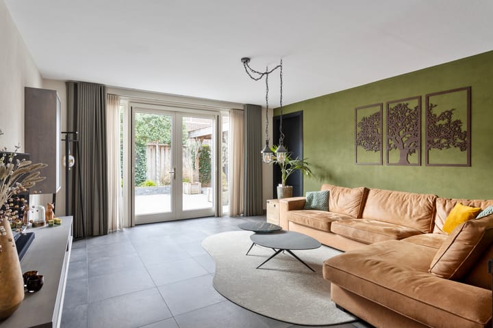 Photo 11 of Avondrood 30