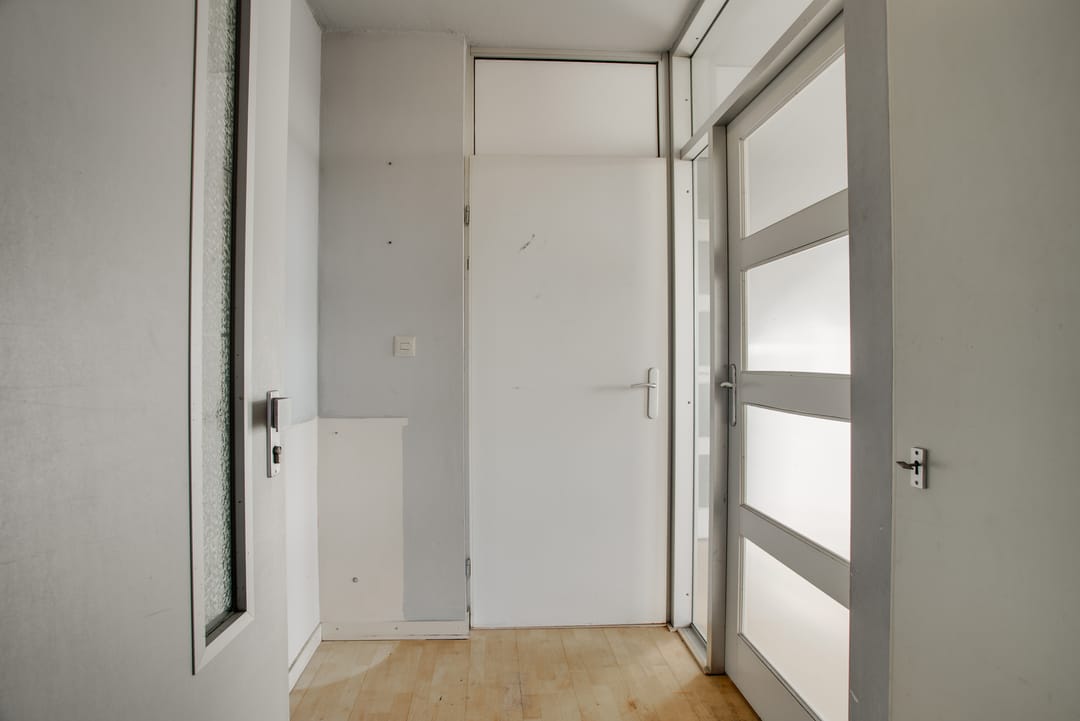 Photo 8 of Stan Laurelstrook 12