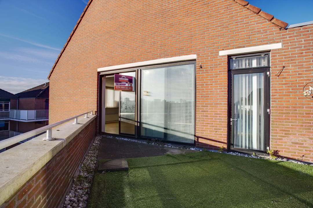 Photo 17 of Stan Laurelstrook 12