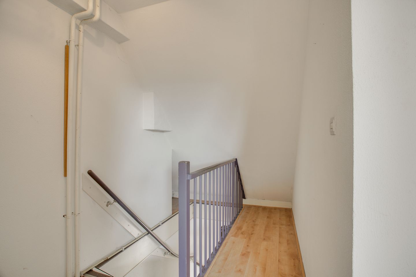 Photo 29 of Stan Laurelstrook 12