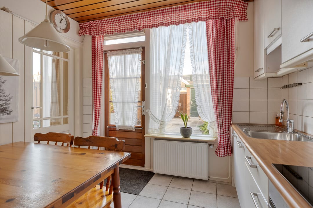 Photo 11 of Polluxstraat 19