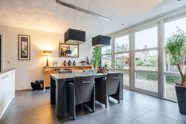 Foto 10 van Maarheezerweg 5