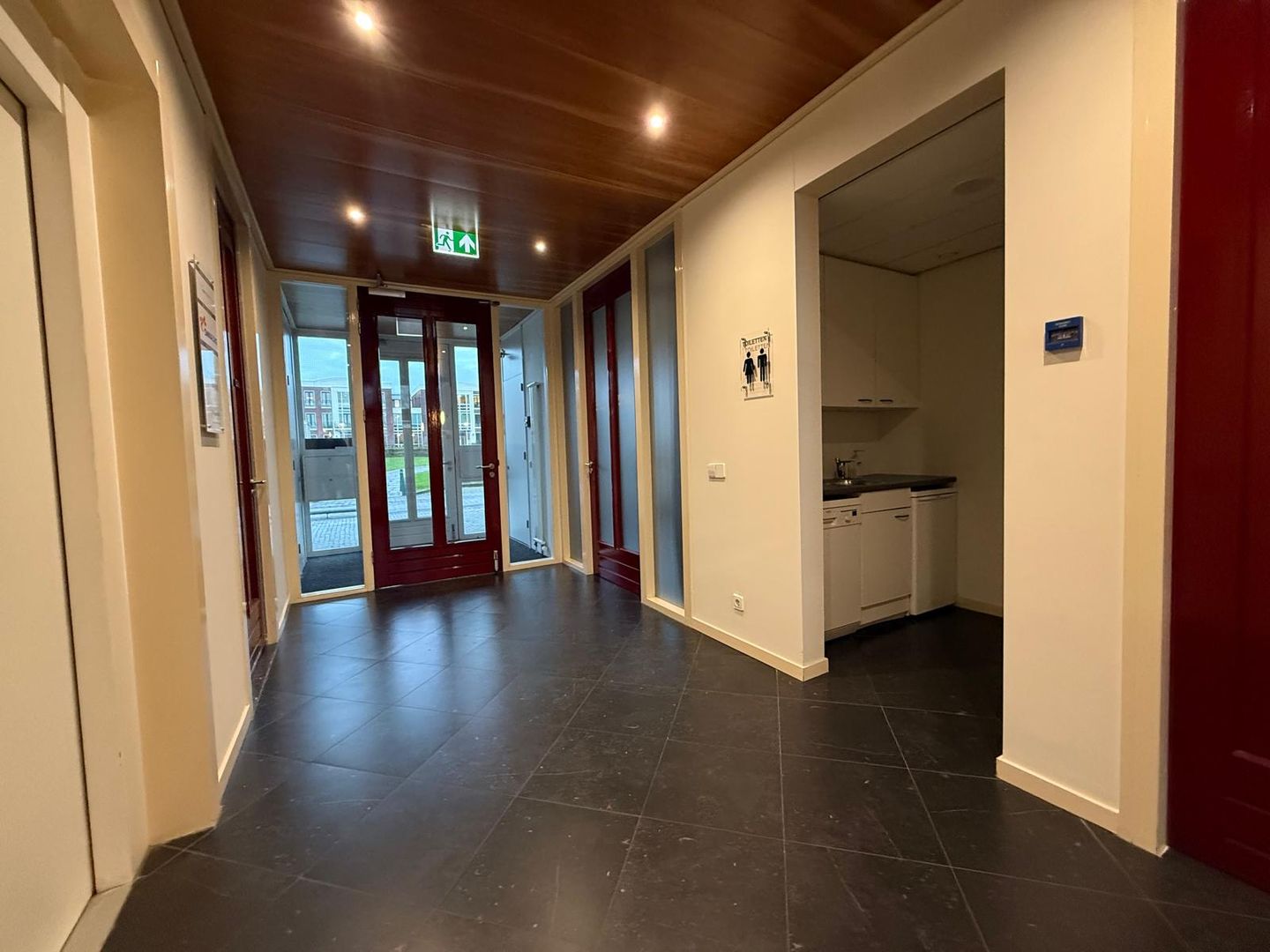 Bekijk foto 5 van Röntgenlaan 9