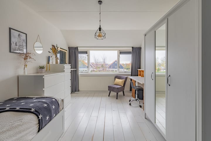 Photo 44 of Keizer Karelhof 17