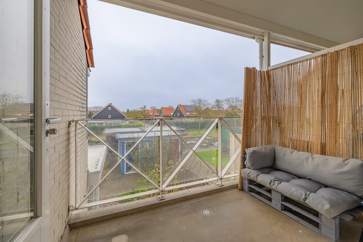 Photo 51 of Keizer Karelhof 17