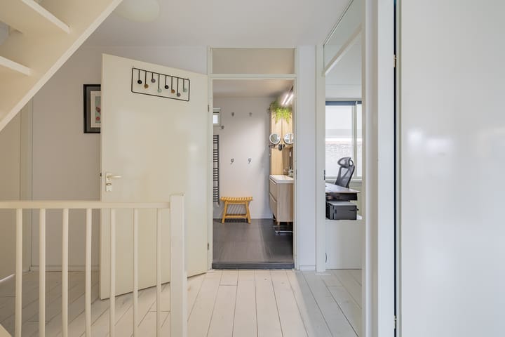 Photo 54 of Keizer Karelhof 17