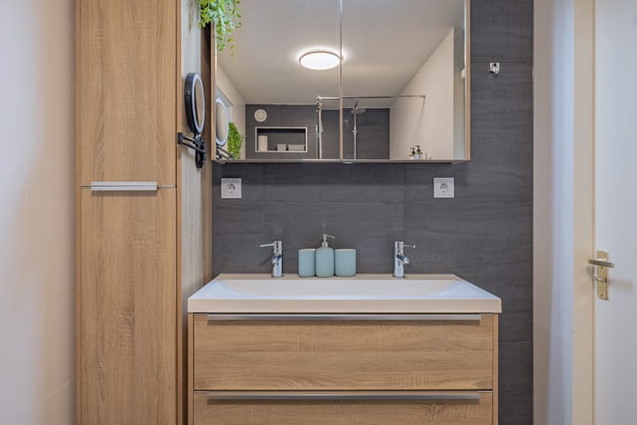 Photo 57 of Keizer Karelhof 17