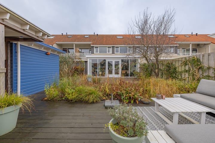 Photo 35 of Keizer Karelhof 17