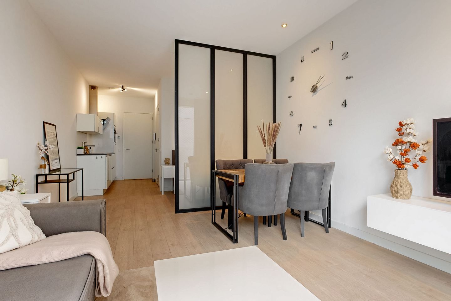 Foto 4 van Gustav Mahlerlaan 13-D