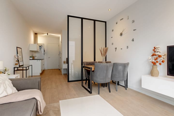 Photo 4 of Gustav Mahlerlaan 13-D