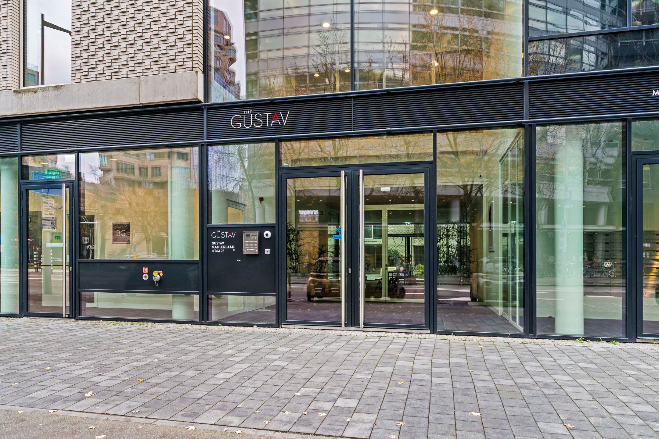 Foto 15 van Gustav Mahlerlaan 13-D