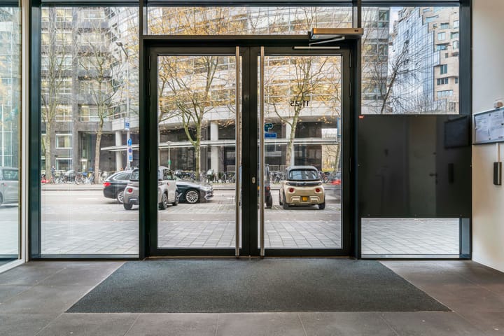 Photo 17 of Gustav Mahlerlaan 13-D