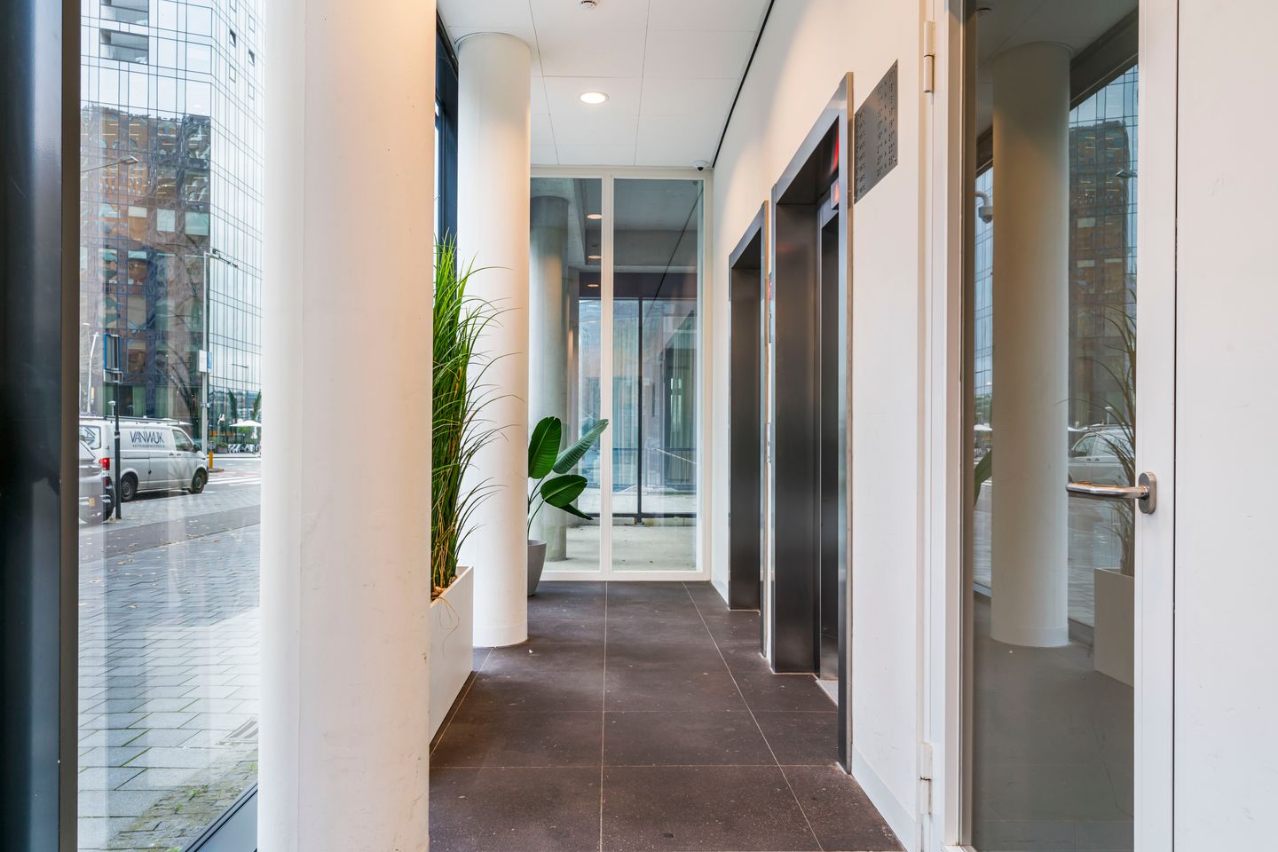 Foto 19 van Gustav Mahlerlaan 13-D