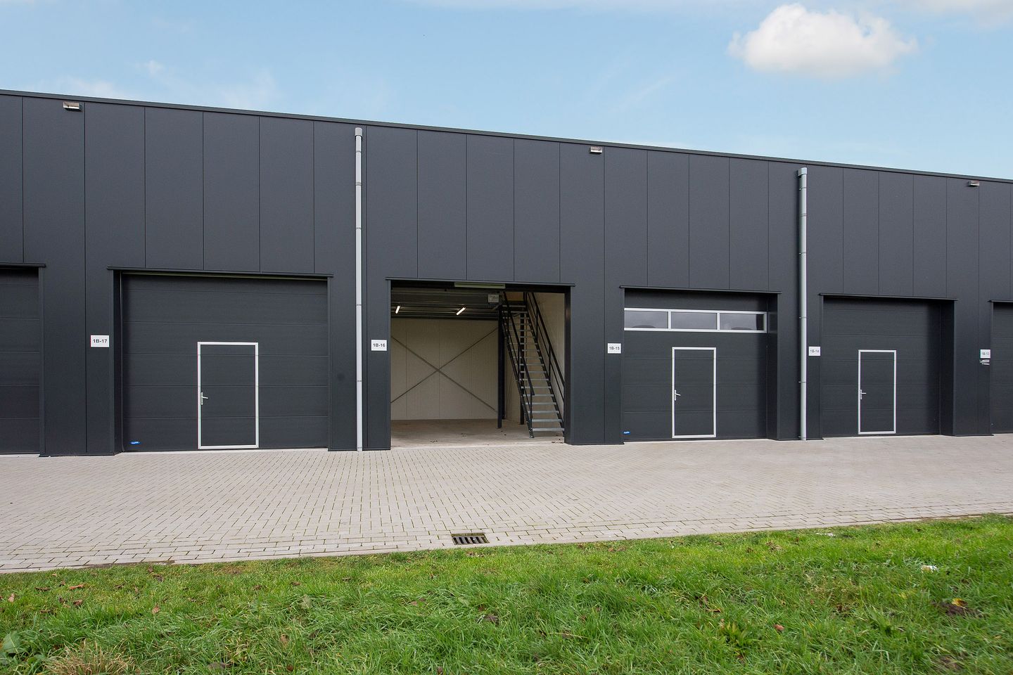 View photo 3 of Griekenlandlaan 1-B16