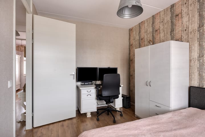 Foto 34 van Dokter Diamantlaan 23