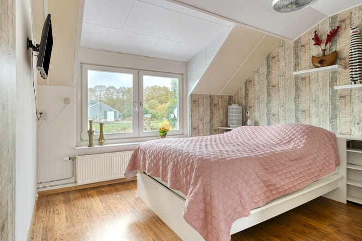 Foto 24 van Blauwstraat 10