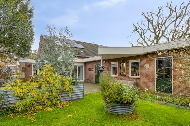 Photo 2 of Blauwstraat 10