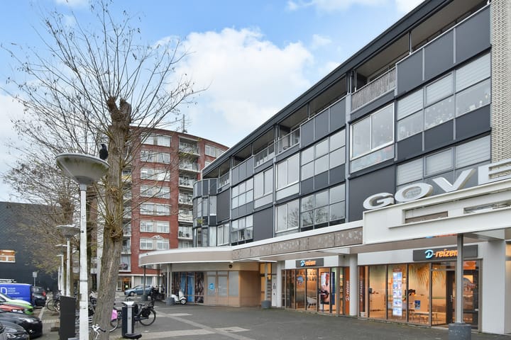 Photo 1 of Middenmolenplein 42