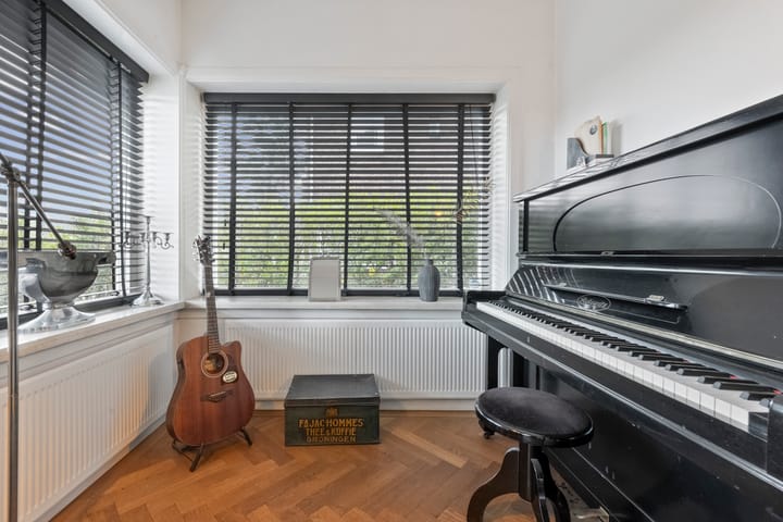 Photo 8 of Amsterdamsestraatweg 48