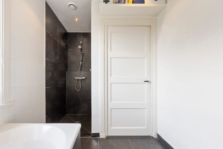 Photo 44 of Amsterdamsestraatweg 48