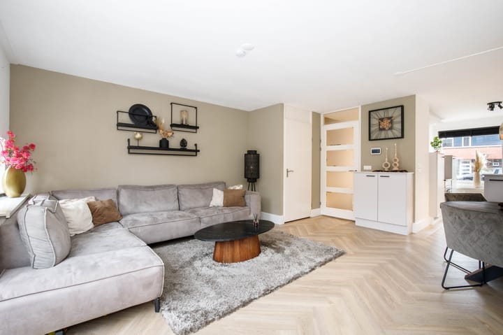 Photo 8 of Componistenlaan 69