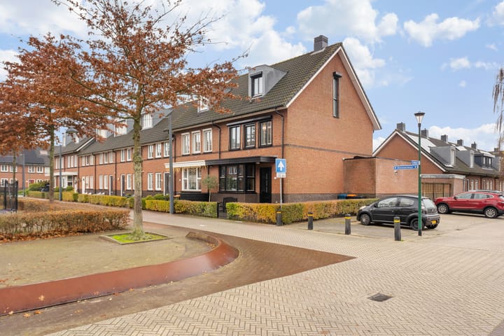 Foto 2 van Kloostermuur 16