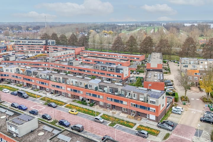 Photo 47 of Componistenlaan 69