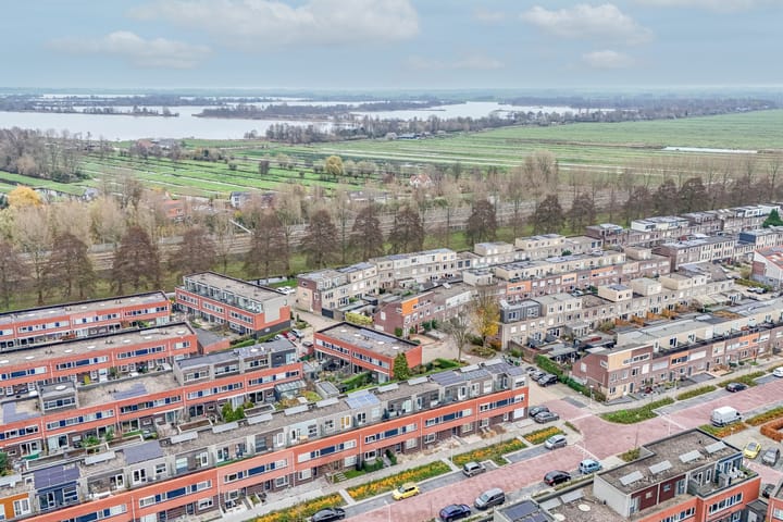 Photo 48 of Componistenlaan 69