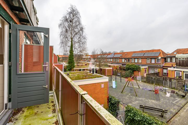 Photo 4 of Irislaan 60-B