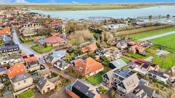 Photo 15 of Julianaweg 36