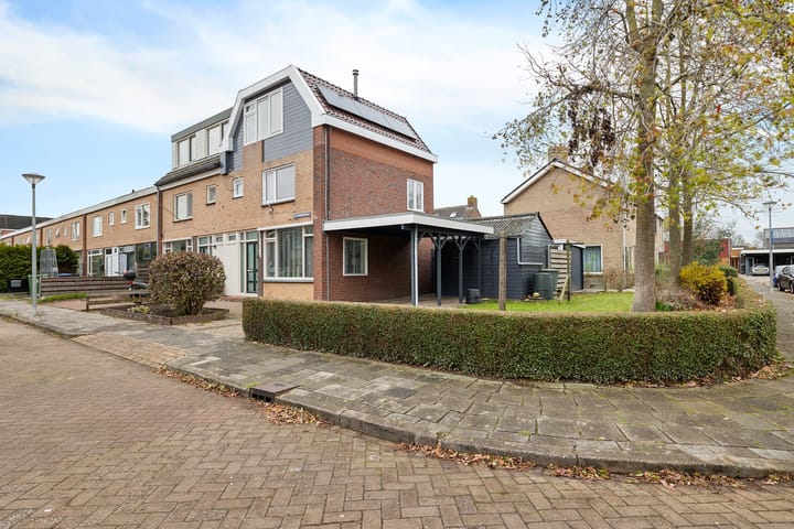 Photo 3 of H.N. Werkmanstraat 1