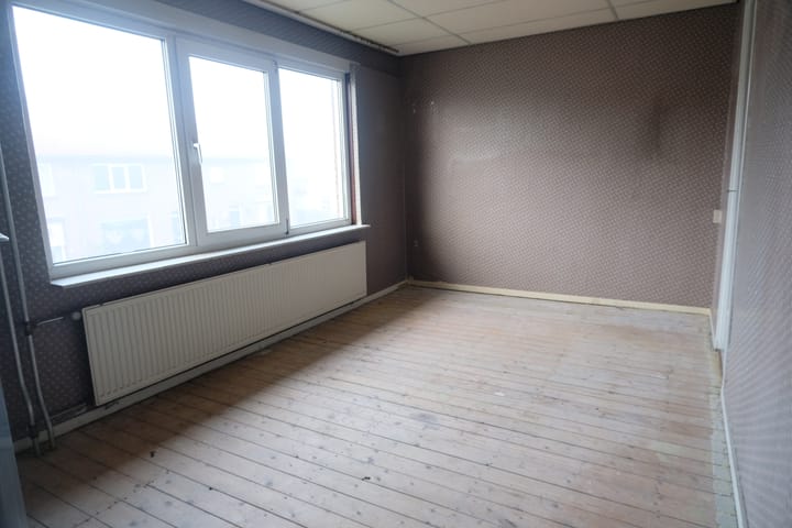 Photo 8 of Lijsterbesstraat 32