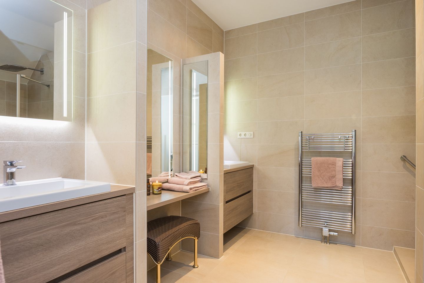 Foto 20 van Falkenburgerf 1