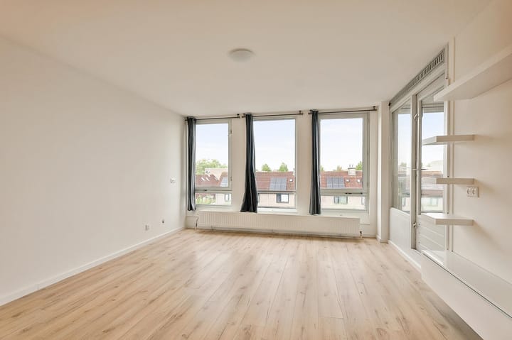 Foto 3 van Pieter Calandlaan 714