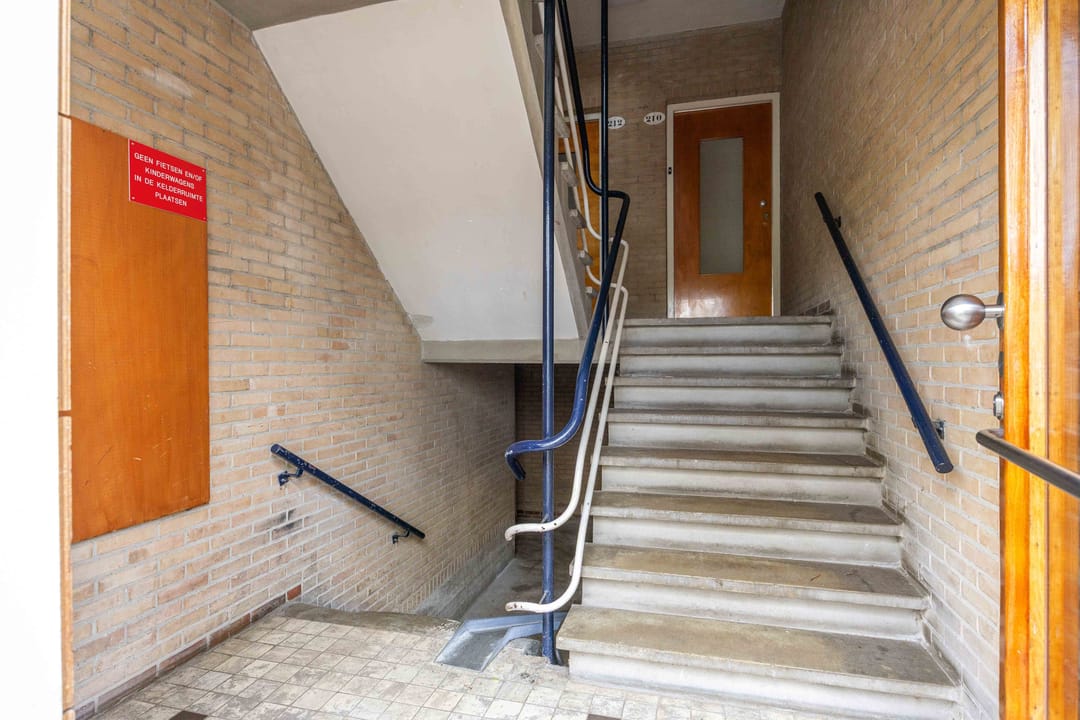 Photo 8 of Paterswoldseweg 212