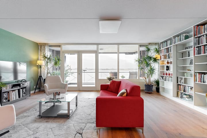 Photo 11 of Visserseiland 129