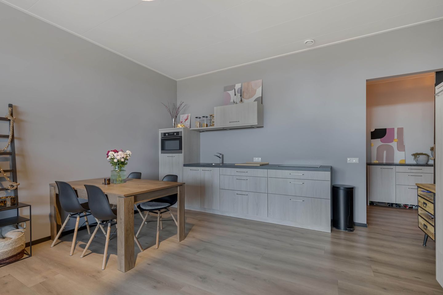 Foto 35 van De Iisbaan 10-N