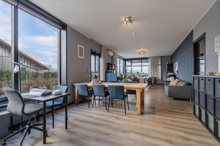 Foto 38 van De Iisbaan 10-N