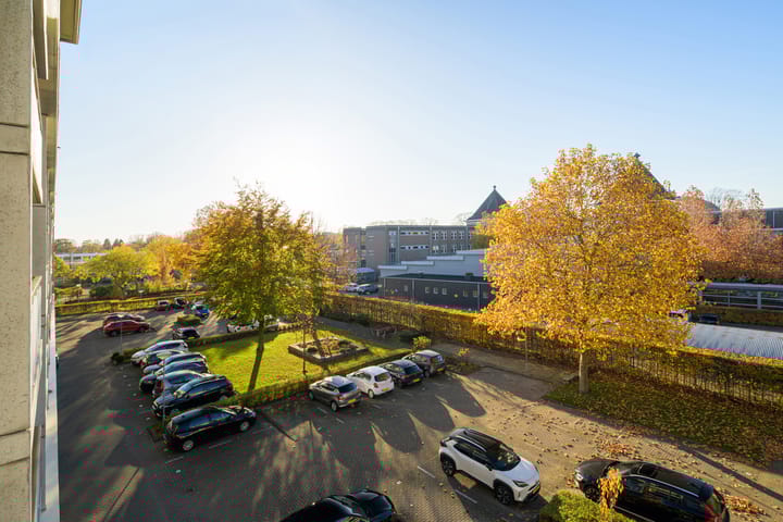 Photo 35 of Maria Cherubinastraat 106