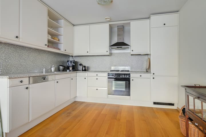 Photo 20 of Maria Cherubinastraat 106