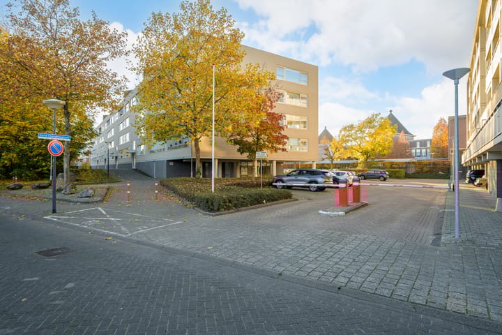 Photo 42 of Maria Cherubinastraat 106