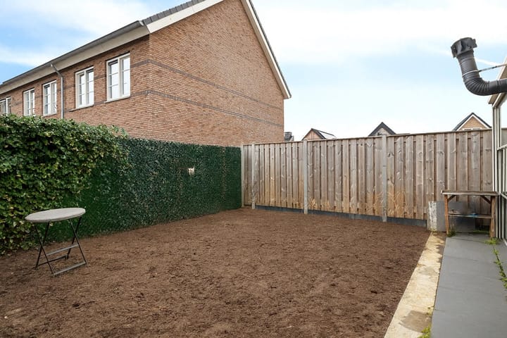 Foto 30 van Liselott Linsenhoffstraat 29